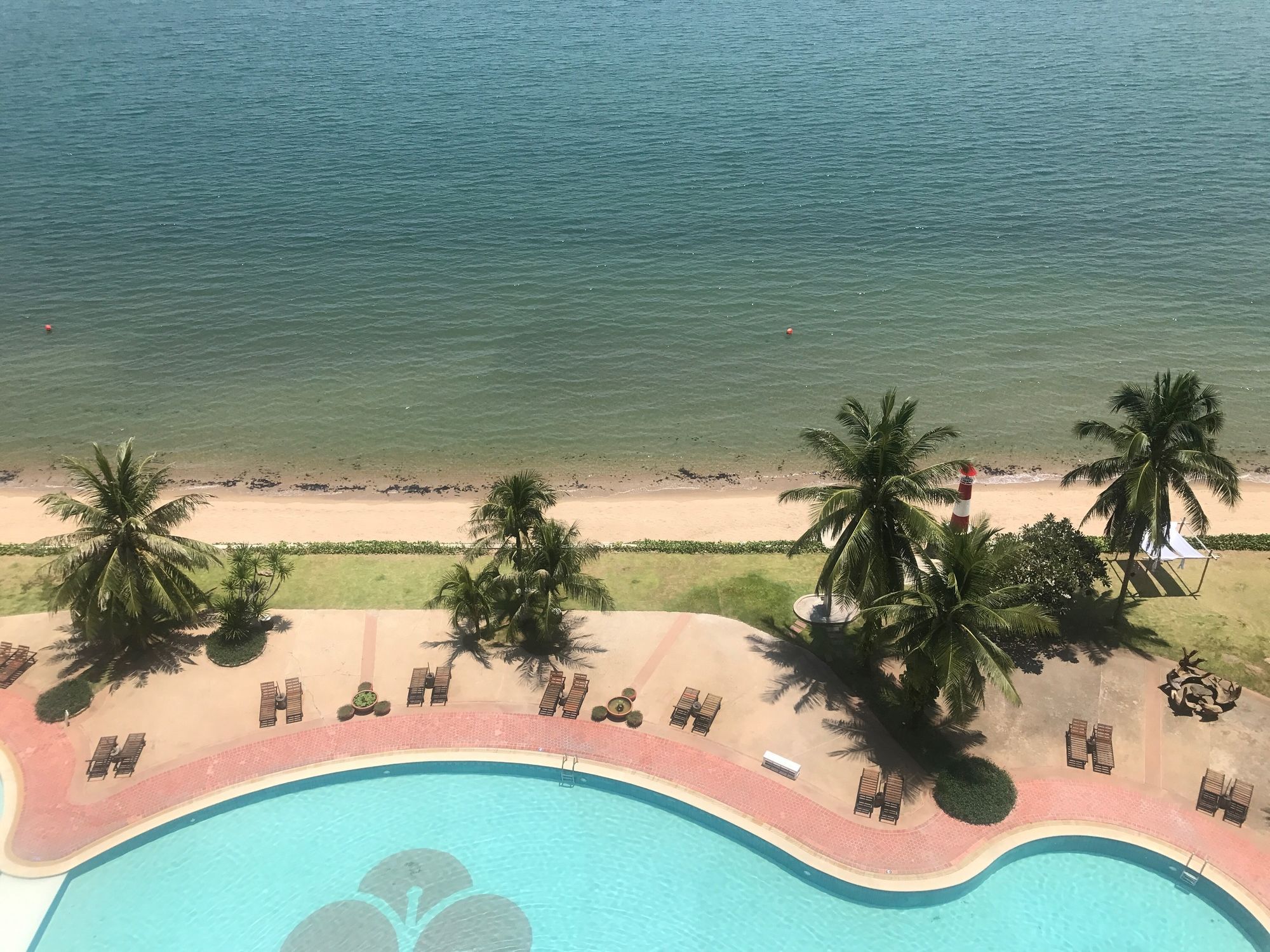 Апартаменты A2E : Ibiza Khao Tao Hua Hin Пранбури Экстерьер фото